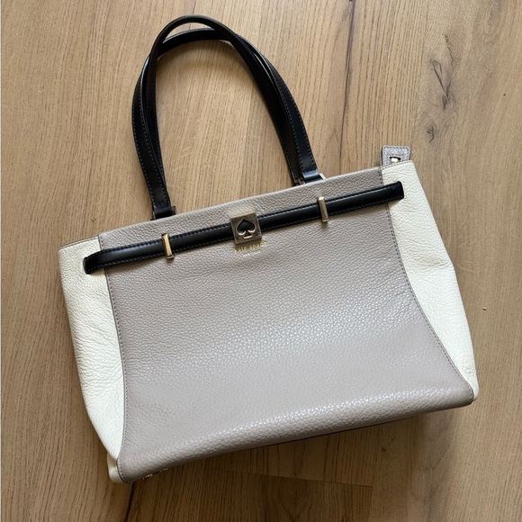 kate spade Handbags - Kate Spade Gray and Cream Leather Tote Bag